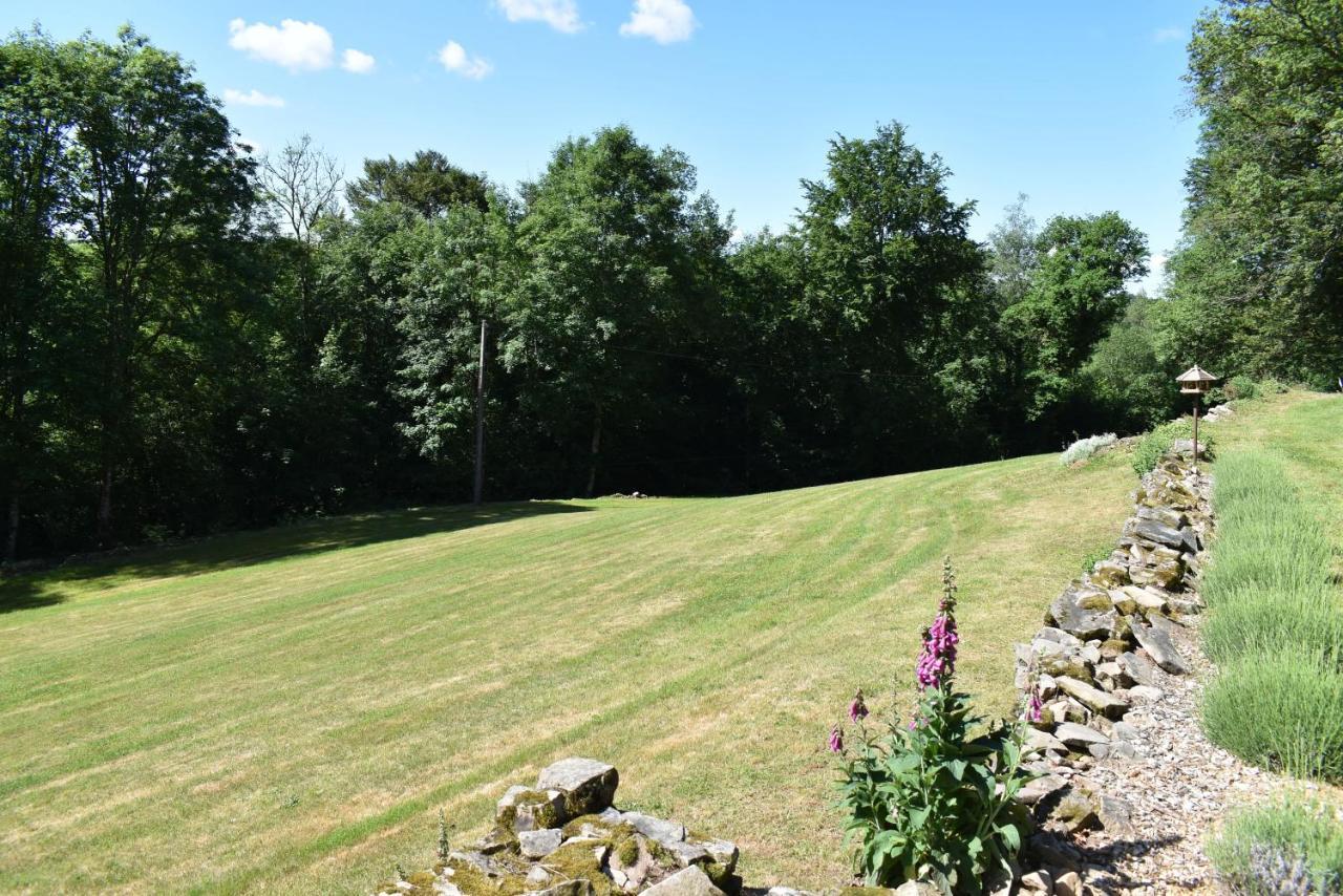 Gite Du Bois Des Hauts Les Mille Etangs La Lanterne-et-les-Armonts Exterior photo