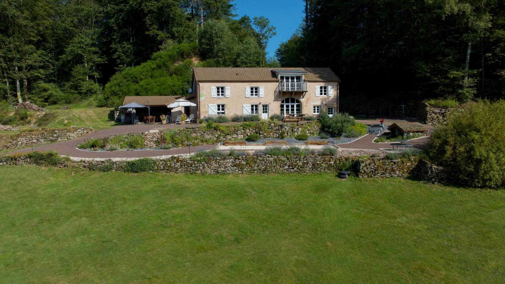 Gite Du Bois Des Hauts Les Mille Etangs La Lanterne-et-les-Armonts Exterior photo